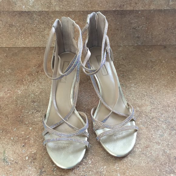 womens antonio melani heels - Picture 2 of 3